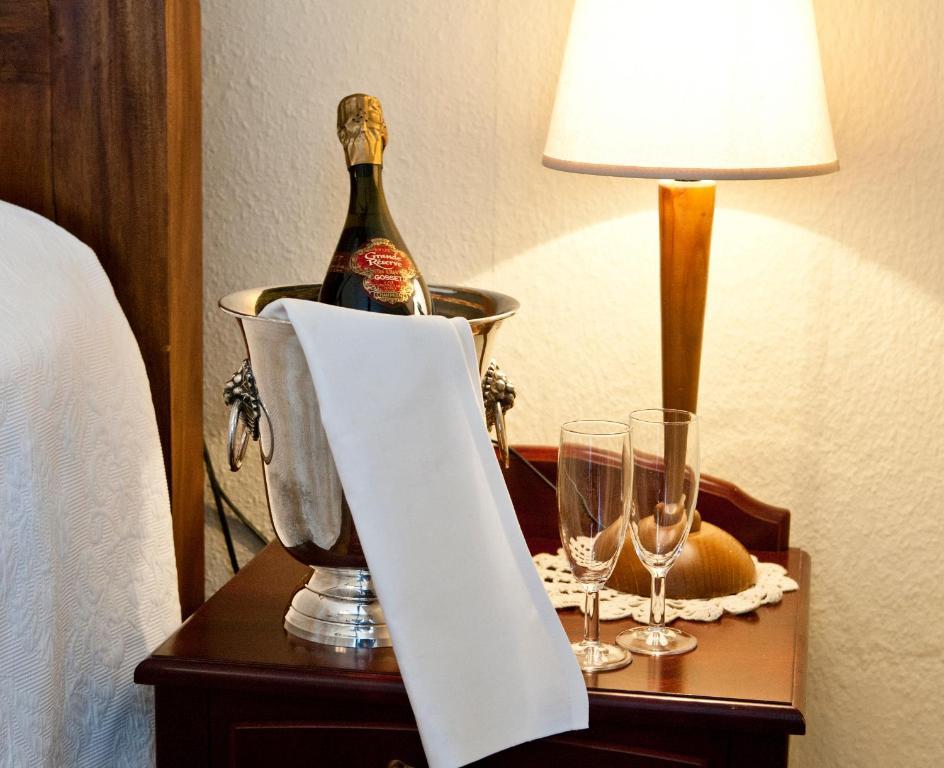 Hotel Hojslev Kro Quarto foto
